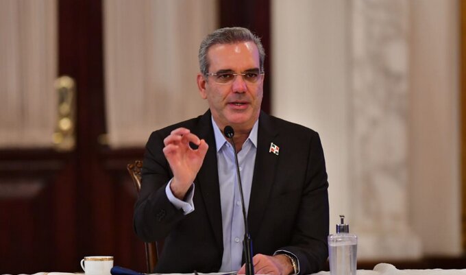 Presidente Abinader vuelve y hace hincapié a funcionarios sobre ética