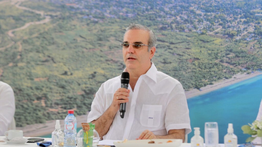 Abinader da inicio a obras en Pedernales por monto de RD$7,000 millones para el crecimiento turístico 1 Abinader da inicio a obras en Pedernales