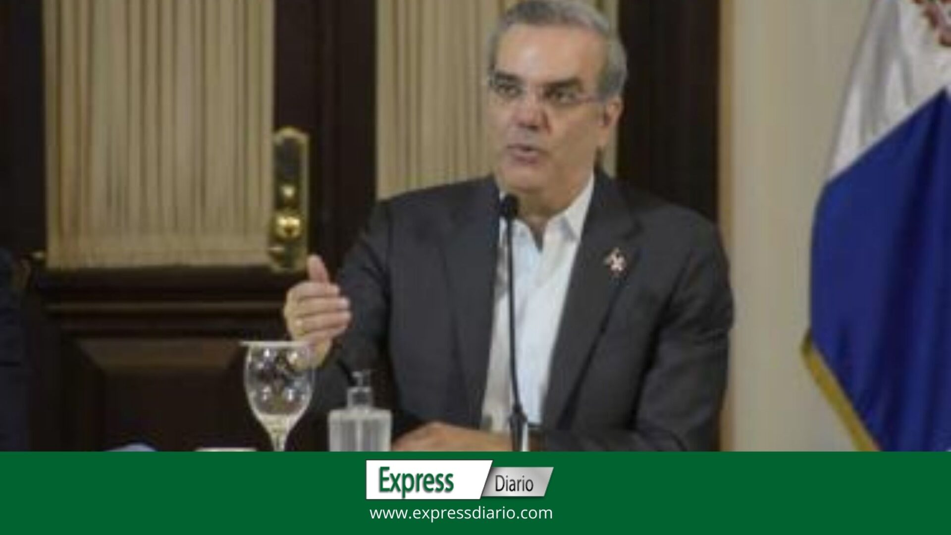 Abinader crea comisión para revisar legislación sobre la libertad de expresión