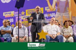 Danilo Medina dice que gobierno se olvidó del campo