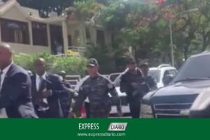 Yeni Berenice asiste a traslado del asesino de Jorge Orlando Mera