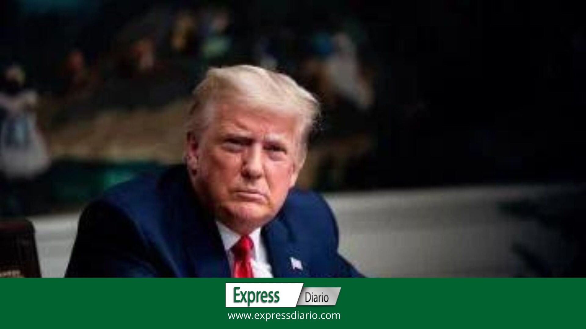 El FBI devuelve el pasaporte que tomó durante la búsqueda a Trump, informa Fox