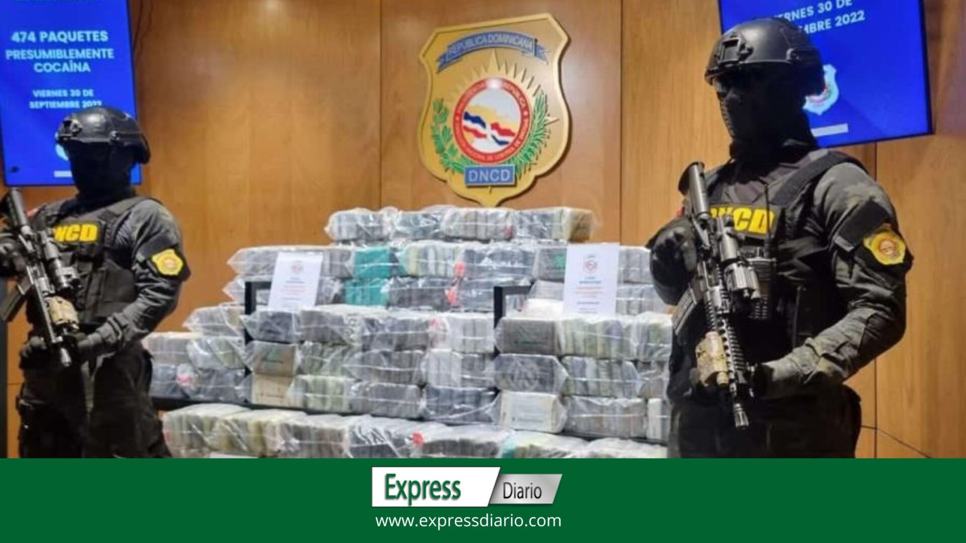 Cuatro hombres con 474 paquetes de droga detenidos en Barahona tras 16 horas de persecución Cuatro hombres con 474 paquetes de droga detenidos en Barahona tras 16 horas de persecución
