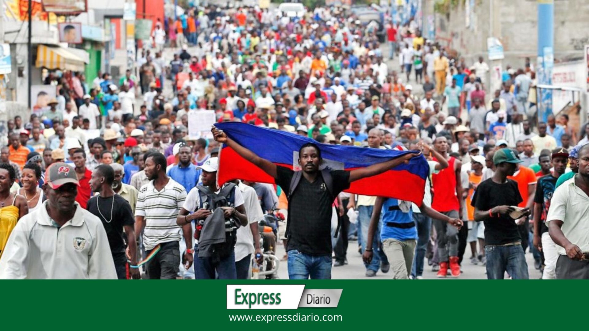 Puerto Príncipe paralizado, el país es escenario de manifestaciones y saqueos Puerto Príncipe paralizado, el país es escenario de manifestaciones y saqueos