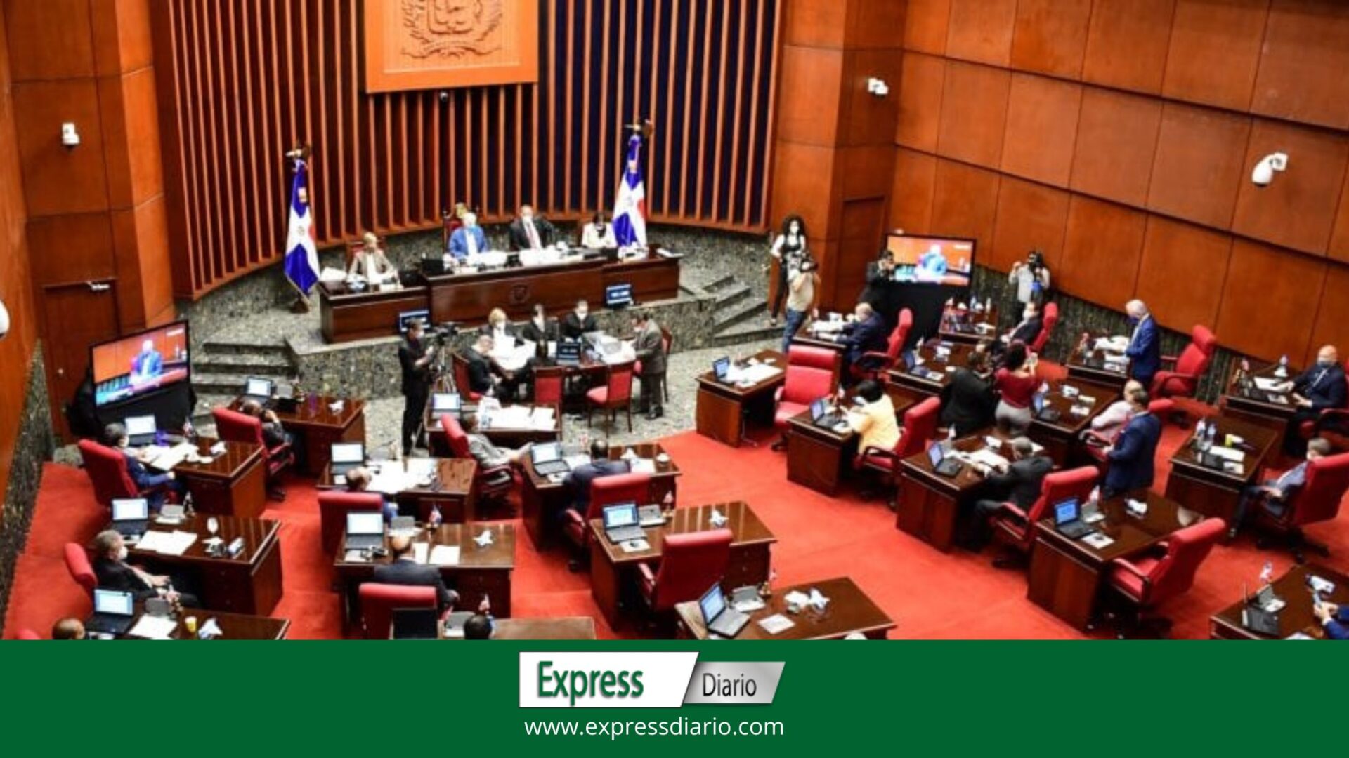 Senado aprueba préstamo de 0 millones
