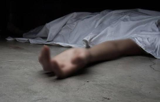 Balean a un civil muerto y 2 policías heridos en Santiago