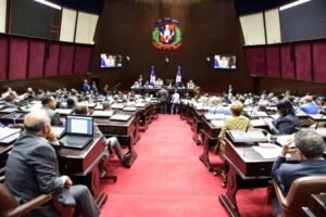 Diputados reciben el primer informe sobre el estado de emergencia por el paso de Fiona