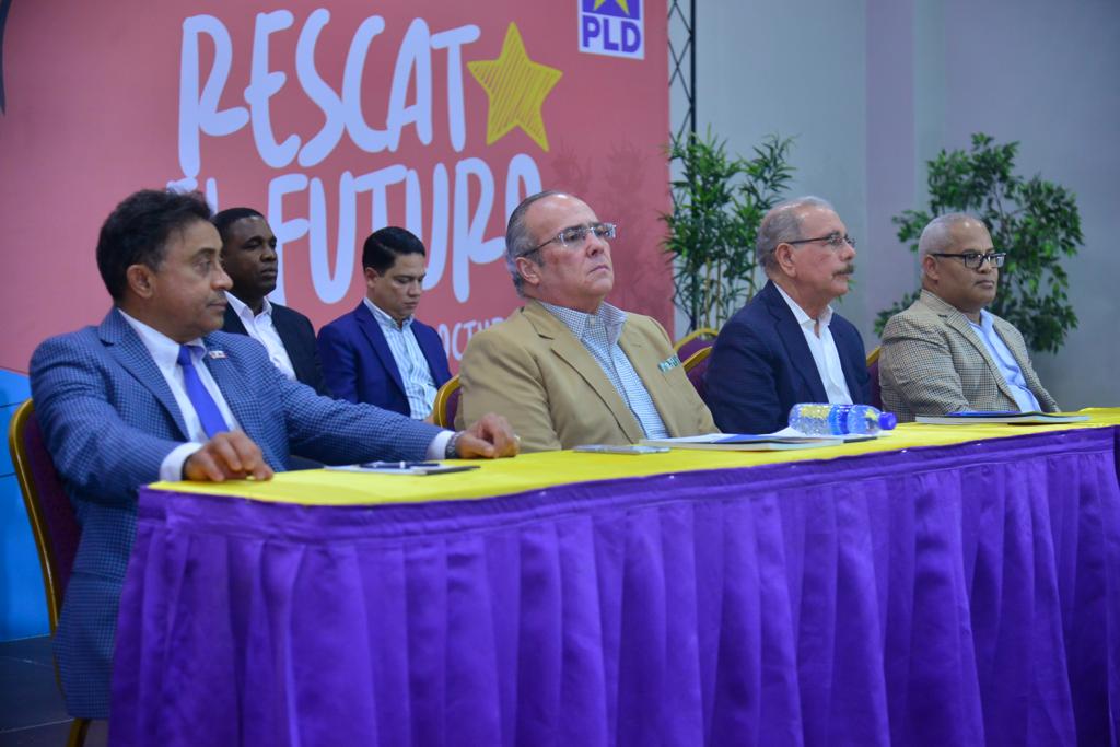 Dirigentes del PLD piden redoblar esfuerzos con miras al triunfo de la organización en el exterior