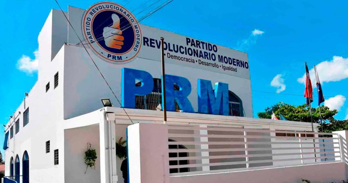 El papel de la juventud y la mujer en los estatutos del PRM El papel de la juventud y la mujer en los estatutos del PRM