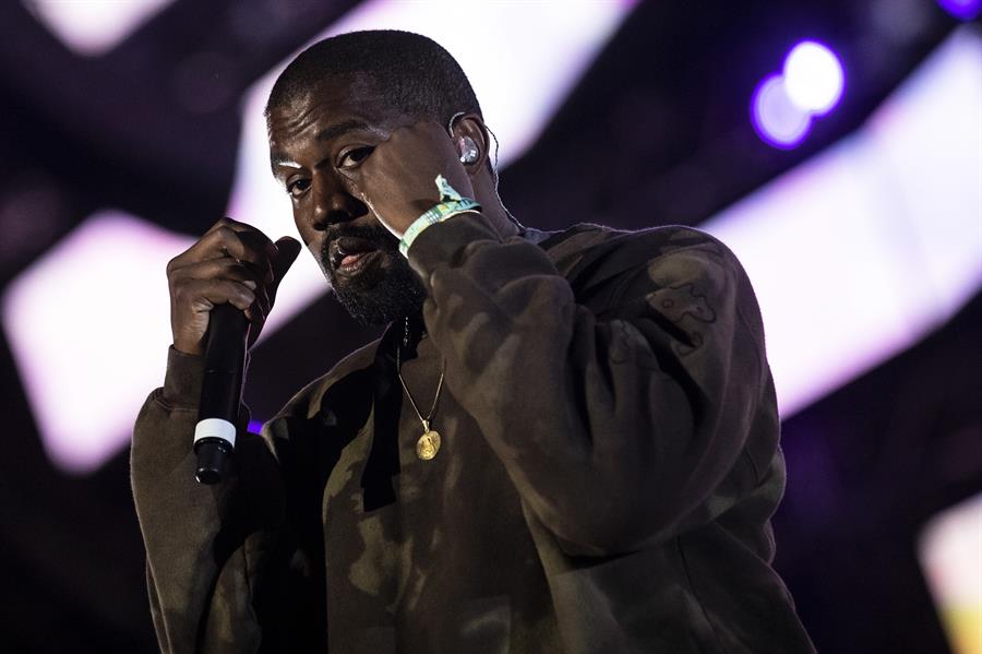 El rapero Kanye West adquirirá la polémica y conservadora red social Parler El rapero Kanye West adquirirá la polémica y conservadora red social Parler