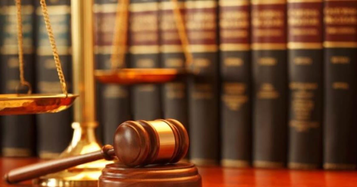 Hombre condenado por violar a su hija adolescente e infectarla con VIH