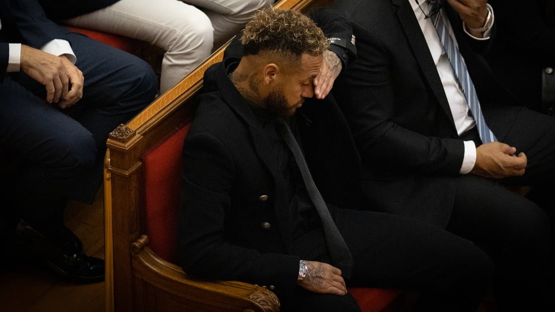 Inicia juicio contra Neymar por presunto fraude;  podría enfrentar hasta cinco años de prisión