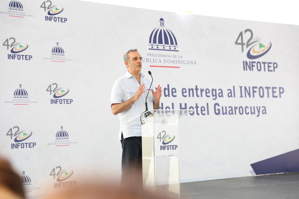 Instalarán escuela turística y tecnológica en hotel Guarocuya, en Barahona