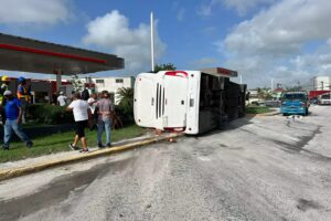 Nueve turistas heridos en Bávaro permanecen en centro médico de Punta Cana
