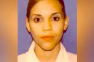 PN detiene a hombre buscado por muerte de mujer en bar de SFM