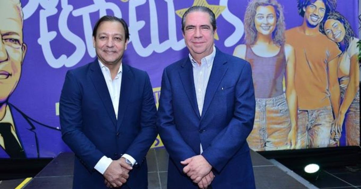 Abel Martínez nombra a Javier García al frente de la campaña 2024