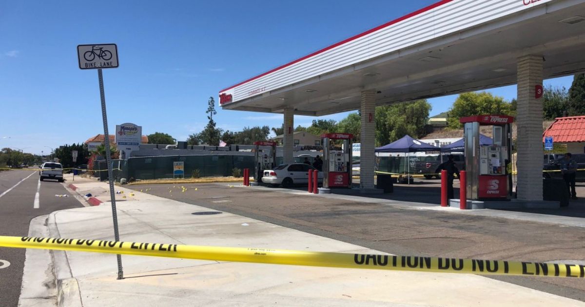 Cierran gasolinera tras tiroteo Cierran gasolinera tras tiroteo