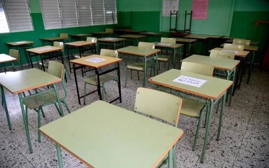 Huelga de docentes afecta a miles de estudiantes