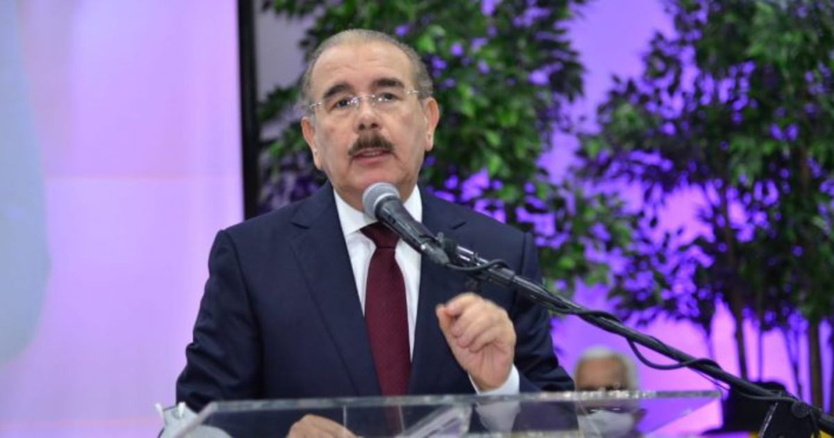 Danilo Medina no asiste a festejo de aniversario del PLD