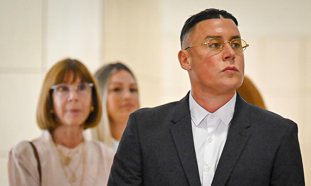Exesposa de Cosculluela narra agresiones que recibió a manos del artista Exesposa de Cosculluela narra agresiones que recibió a manos del artista