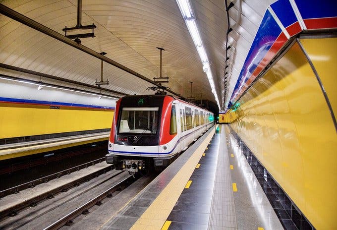 Horario de servicio de metro-teleférico para el día 31 y primero
