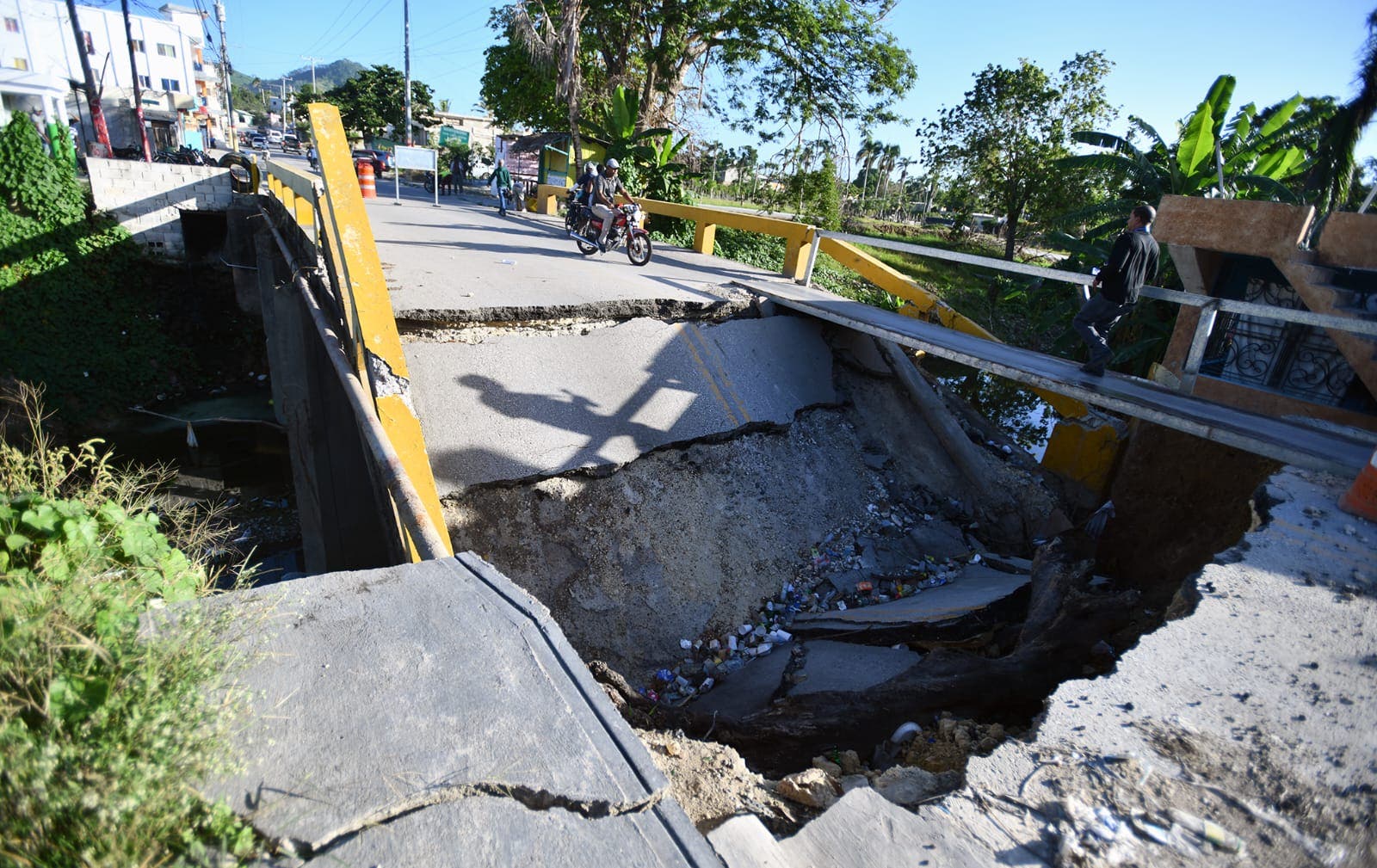 Inicia construcción del puente que conecta La Otra Banda con Nisibón