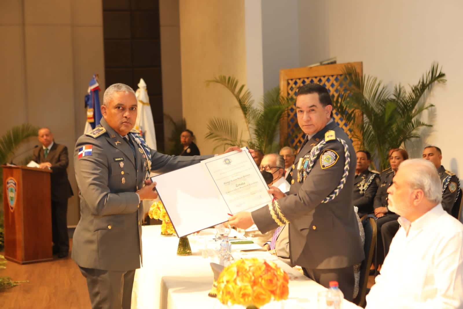 Realiza PN graduación ordinaria de 344 oficiales superiores y subalternos