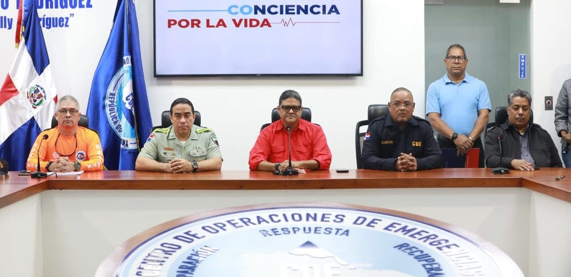 COE reporta 10 muertos y 72 afectados en accidentes de tránsito