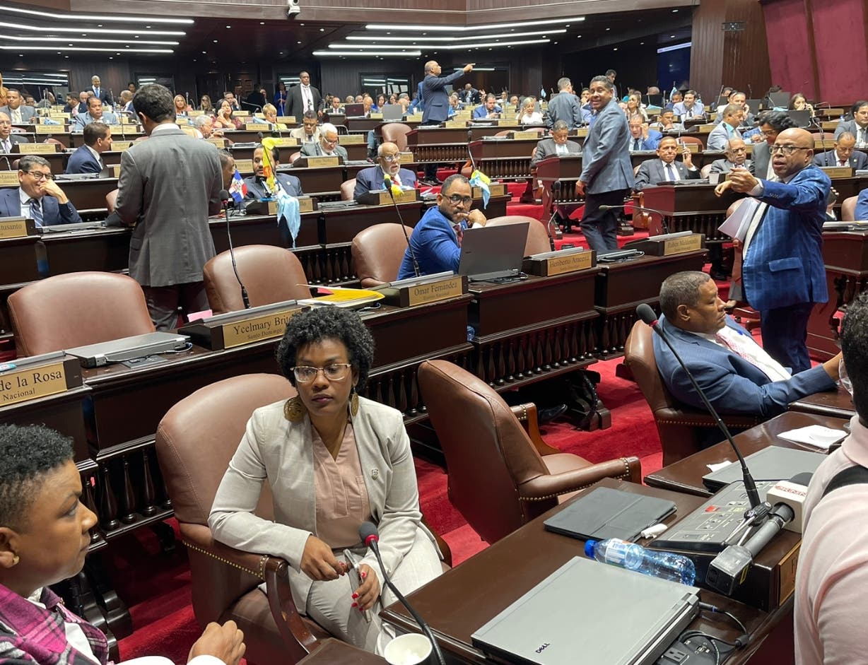 El Ejecutivo convoca a una legislatura extraordinaria