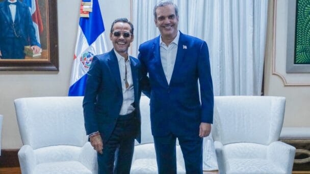 El presidente Abinader, entre los invitados a la boda de Marc Anthony y Nadia Ferreira