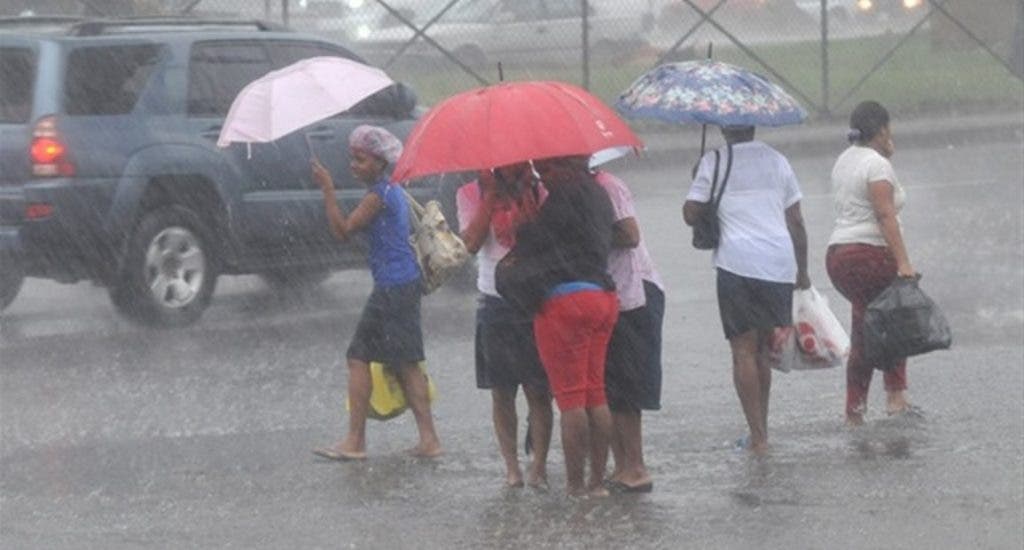 Ocho provincias en alerta y tres en aviso por vaguada