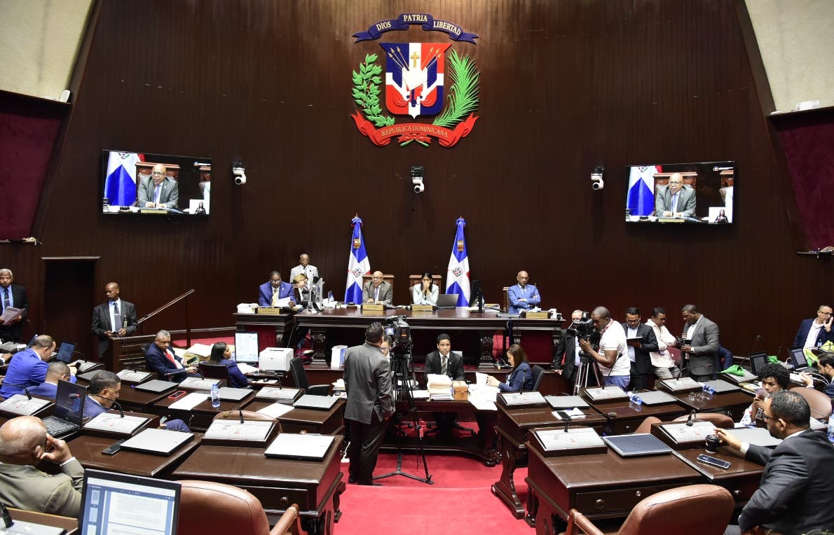 Proyecto de Ley de Fideicomiso Público aprobado en primera lectura Proyecto de Ley de Fideicomiso Público aprobado en primera lectura