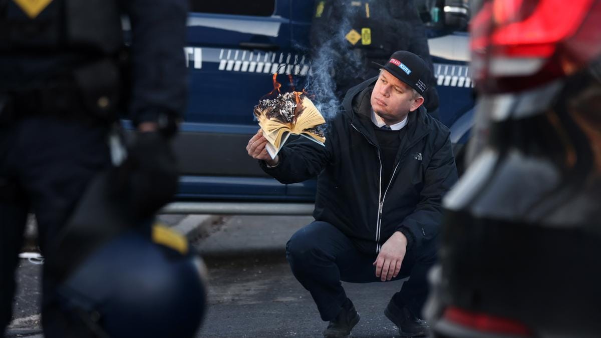 Suecia sospecha que Rusia esté detrás de la quema del Corán que ha complicado su entrada en la OTAN Suecia sospecha que Rusia esté detrás de la quema del Corán que ha complicado su entrada en la OTAN