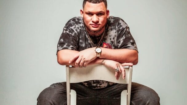 Artista Keicel RD lanza disco "Mejor todo que nada"