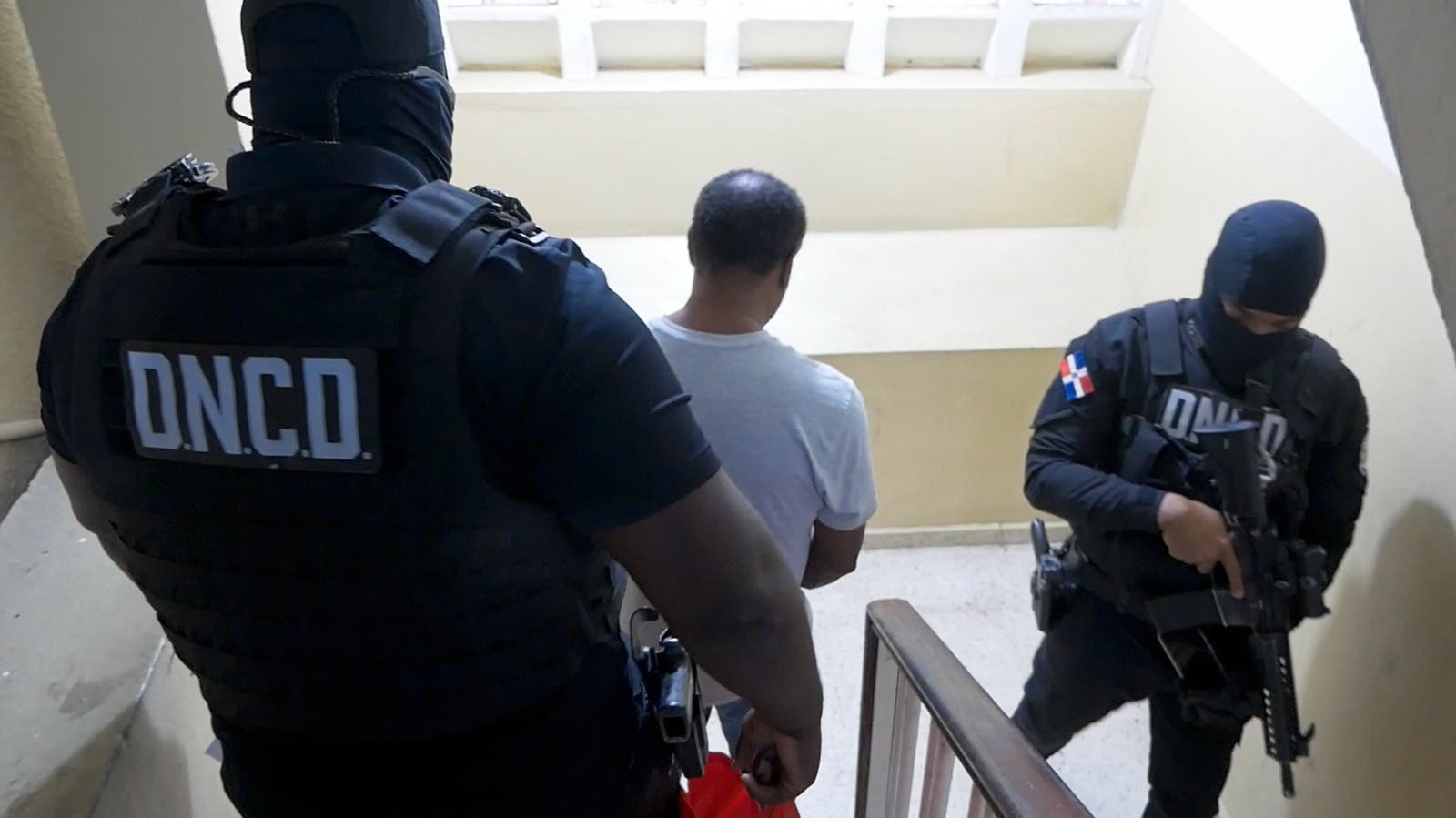 Autoridades arrestan a dominicano solicitado en extradición por EE.UU. Autoridades arrestan a dominicano solicitado en extradición por EE.UU.
