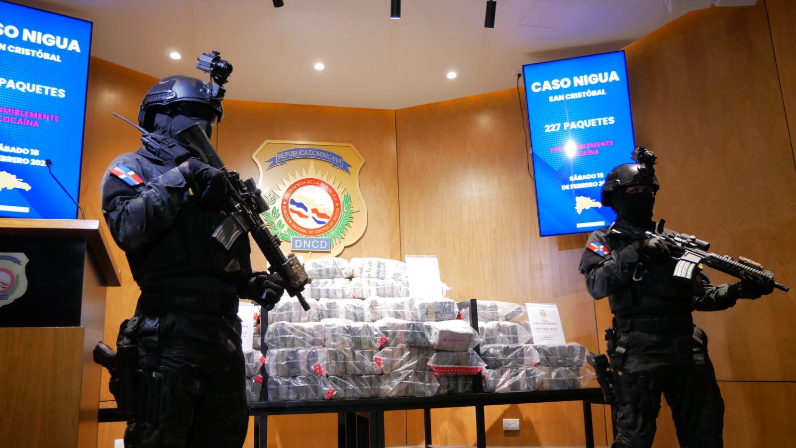 DNCD ocupa 227 paquetes de coca en costas de Nigua DNCD ocupa 227 paquetes de coca en costas de Nigua