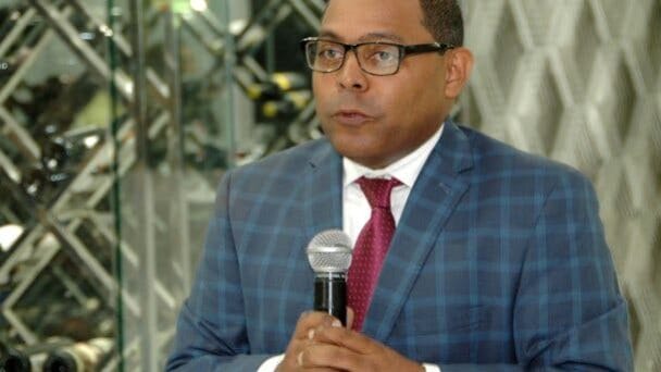El periodista Fausto Polanco es ingresado en Cuidados Intensivos