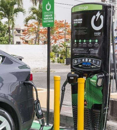 Empresa dominicana colocará 15 mil estaciones para autos eléctricos en México Empresa dominicana colocará 15 mil estaciones para autos eléctricos en México