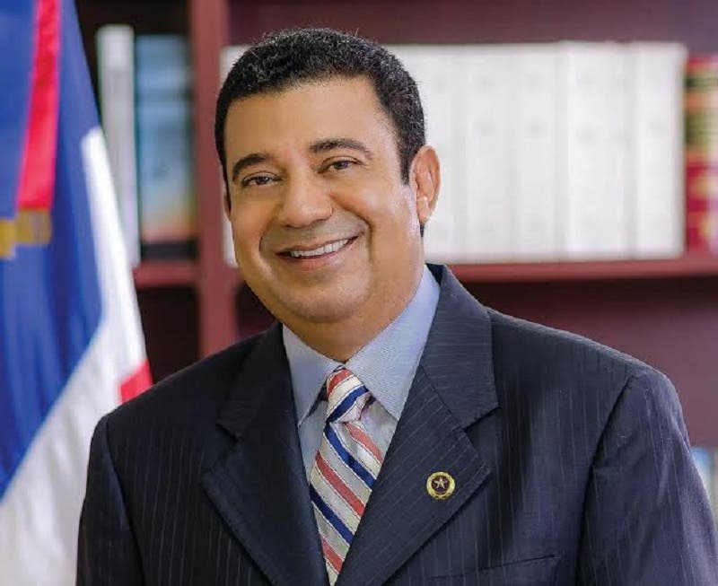 Euclides Sánchez renuncia a la FUPU 