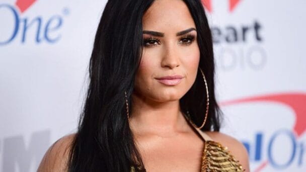 Demi Lovato debutará como directora con un documental de estrellas infantiles