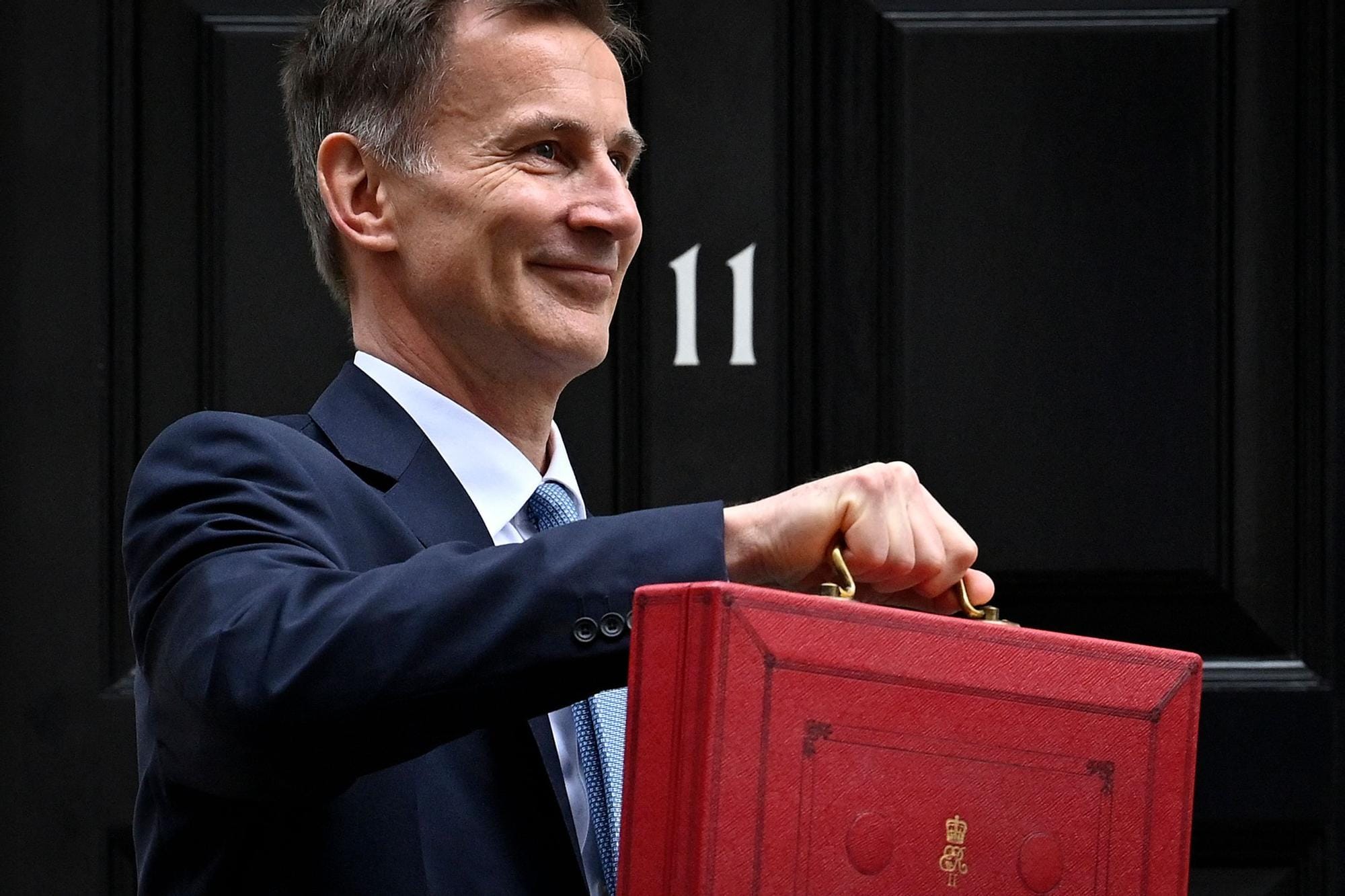 El Gobierno británico presenta un presupuesto para fomentar el empleo y esquivar la recesión El Gobierno británico presenta un presupuesto para fomentar el empleo y esquivar la recesión