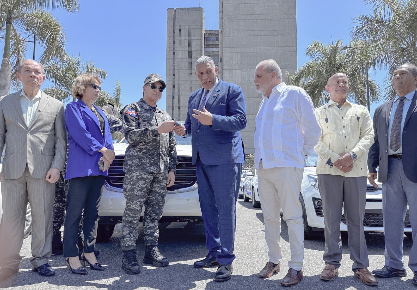 Interior entrega 30 vehículos a PN para enfrentar inseguridad ciudadana y crimen organizado Interior entrega 30 vehículos a PN para enfrentar inseguridad ciudadana y crimen organizado