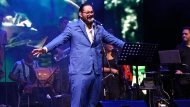 Manerra está listo  para su primera gira
