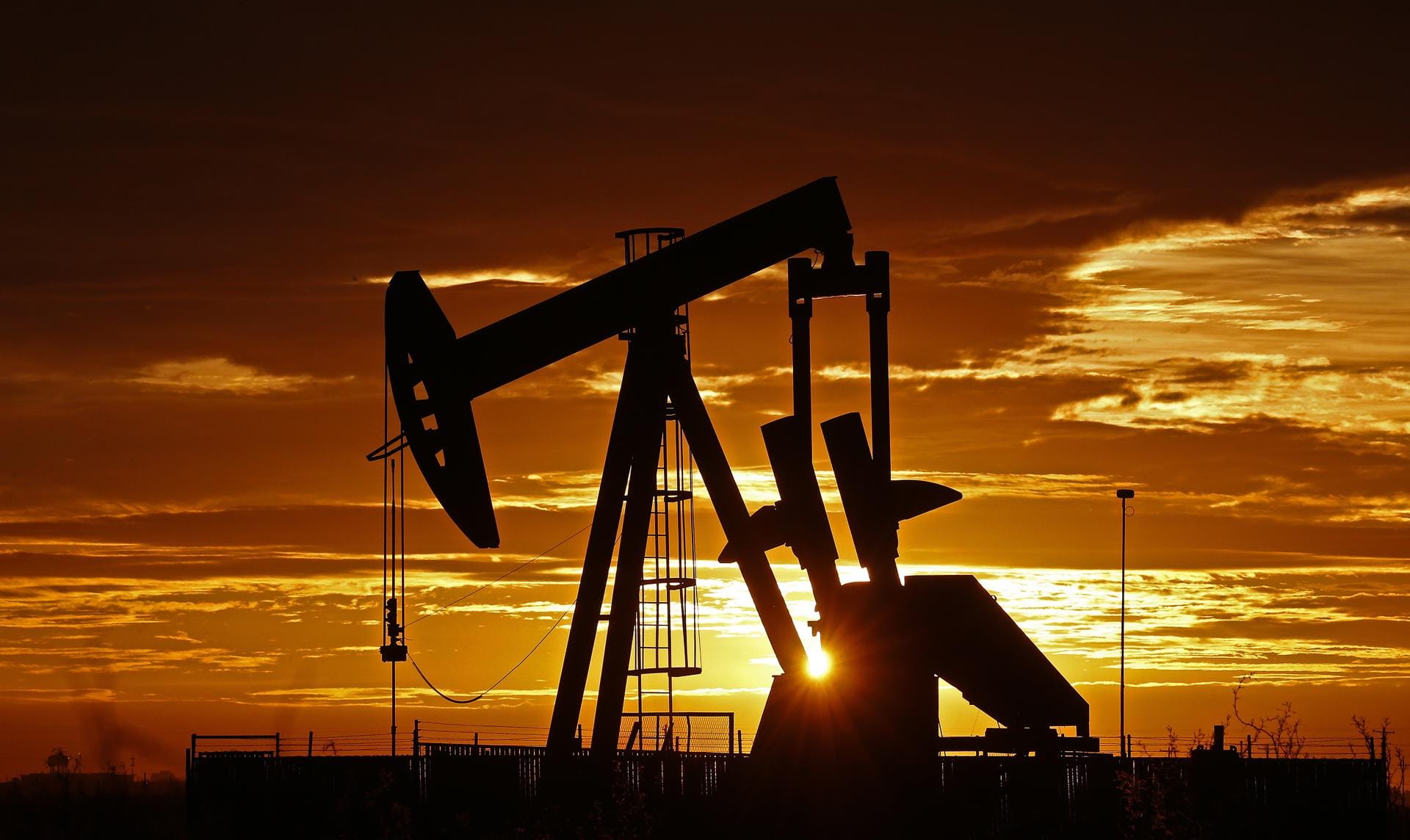 Petróleo de Texas abre con una subida del 0,49%, hasta 73,46 dólares el barril