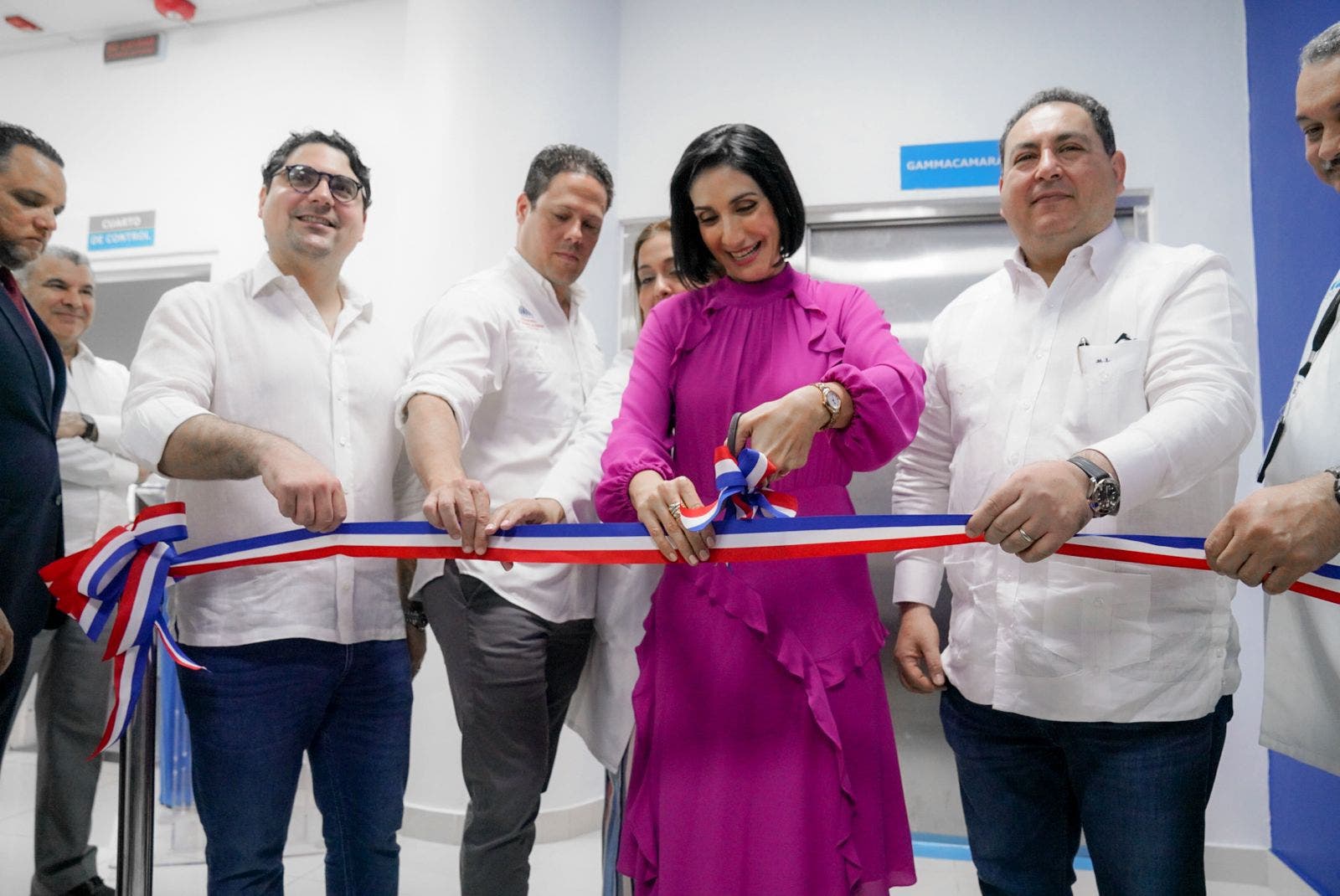 Primera Dama inaugura Unidad de Gammagrafía donada por BCIE para atención a pacientes con cáncer