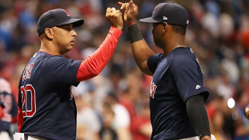 Alex Cora: Estoy satisfecho con el inicio de temporada de Rafael Devers Alex Cora: Estoy satisfecho con el inicio de temporada de Rafael Devers