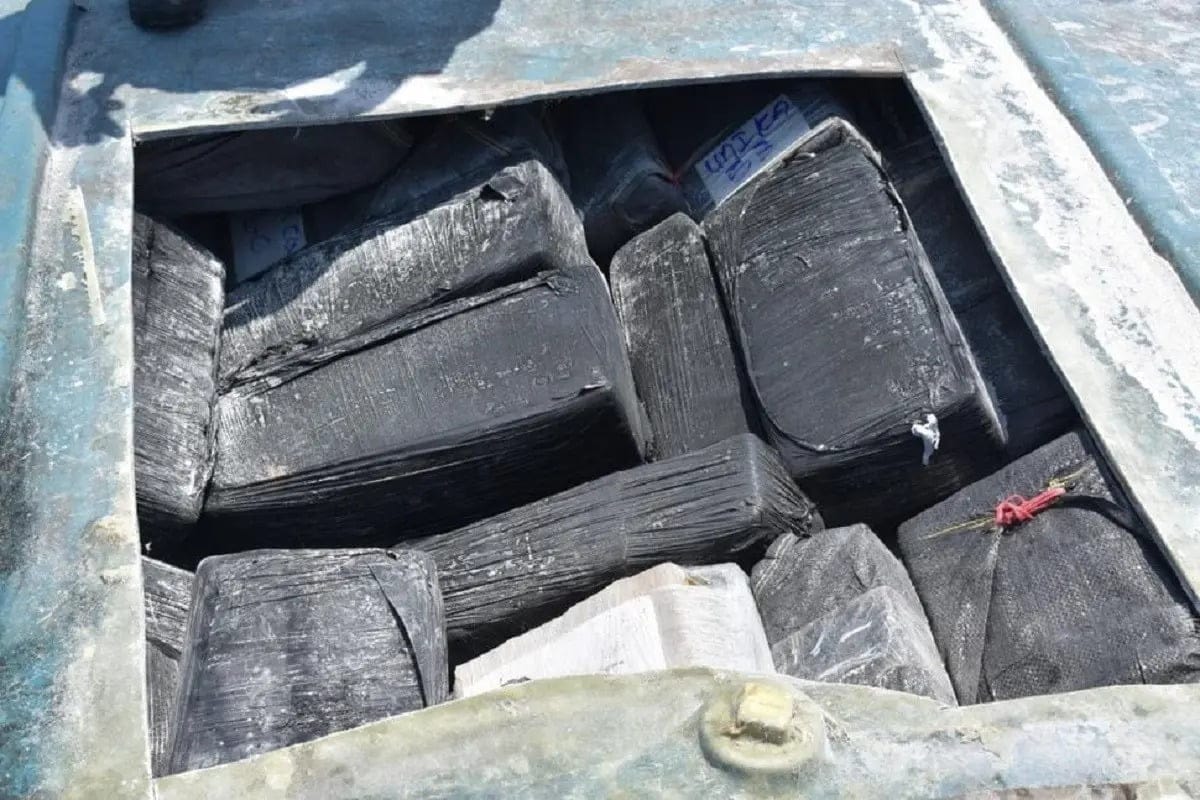 Autoridades incautan 18 paquetes de marihuana en el AILA Autoridades incautan 18 paquetes de marihuana en el AILA