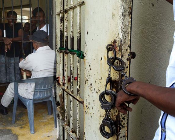 CNDH prevé colapso del sistema penitenciario CNDH prevé colapso del sistema penitenciario