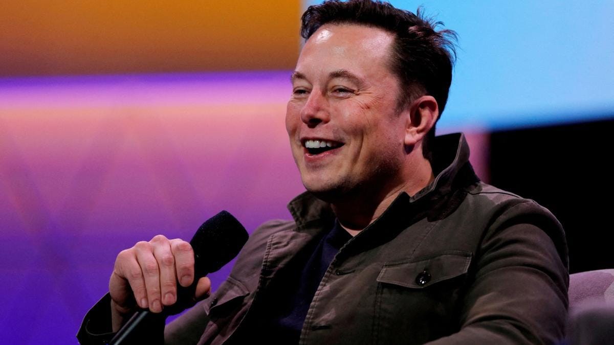 Elon Musk quita el pin de verificación de Twitter al 'New York Times' por no querer pagarlo