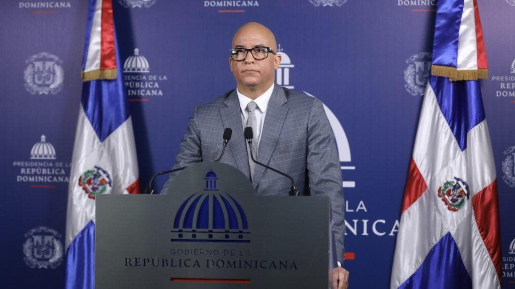 En provincias del Cibao la mayoría de comercios han abierto y todo está tranquilo, dice vocero del gobierno
